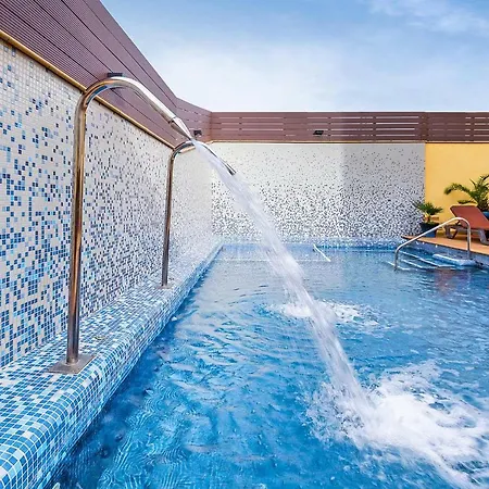 Neptuno Con02308 Dyc Vakantiehuis Calella